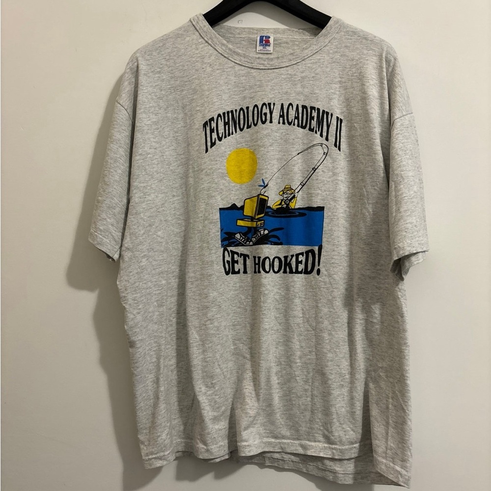 Vintage, college T-shirt, technology Academy